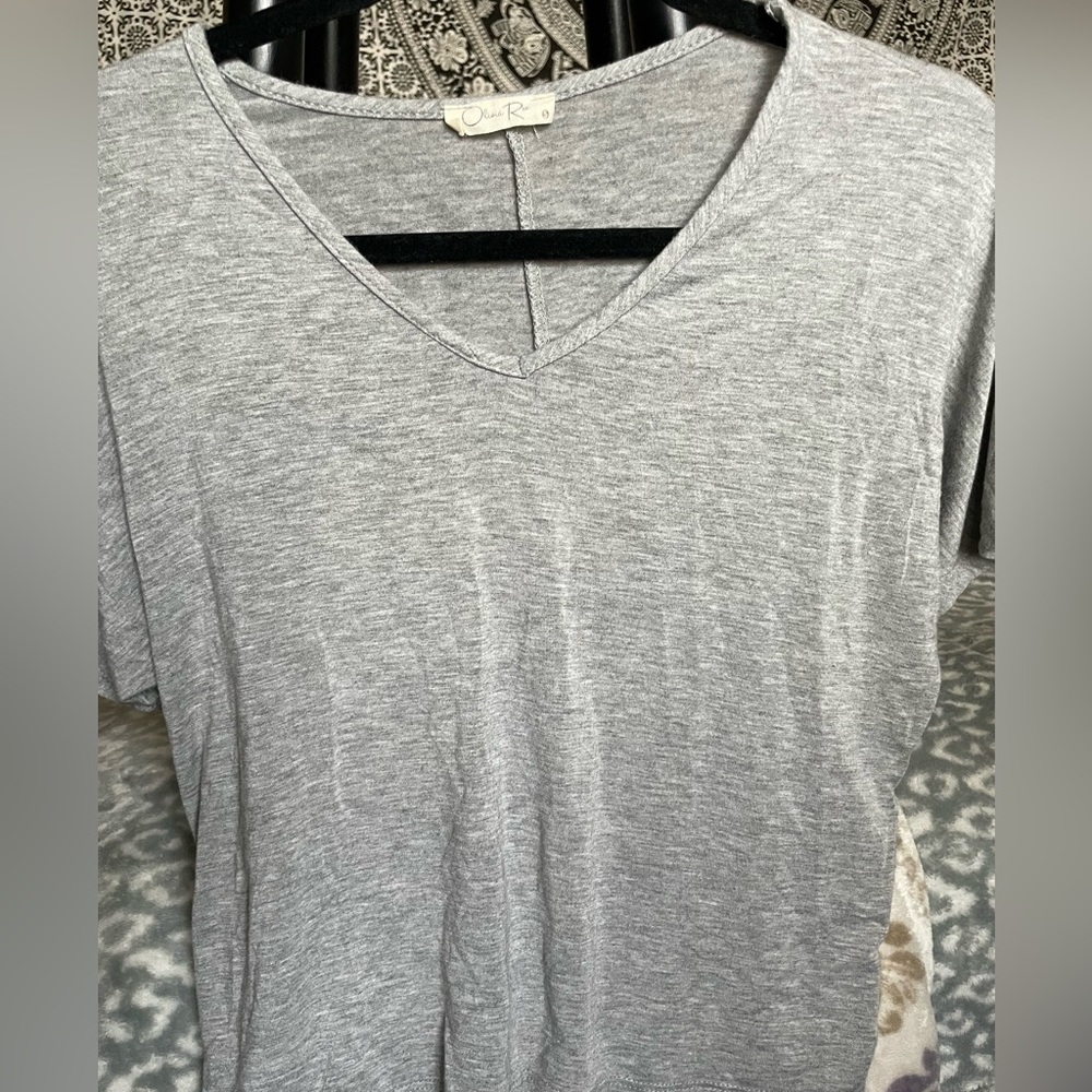 flowery grey blouse